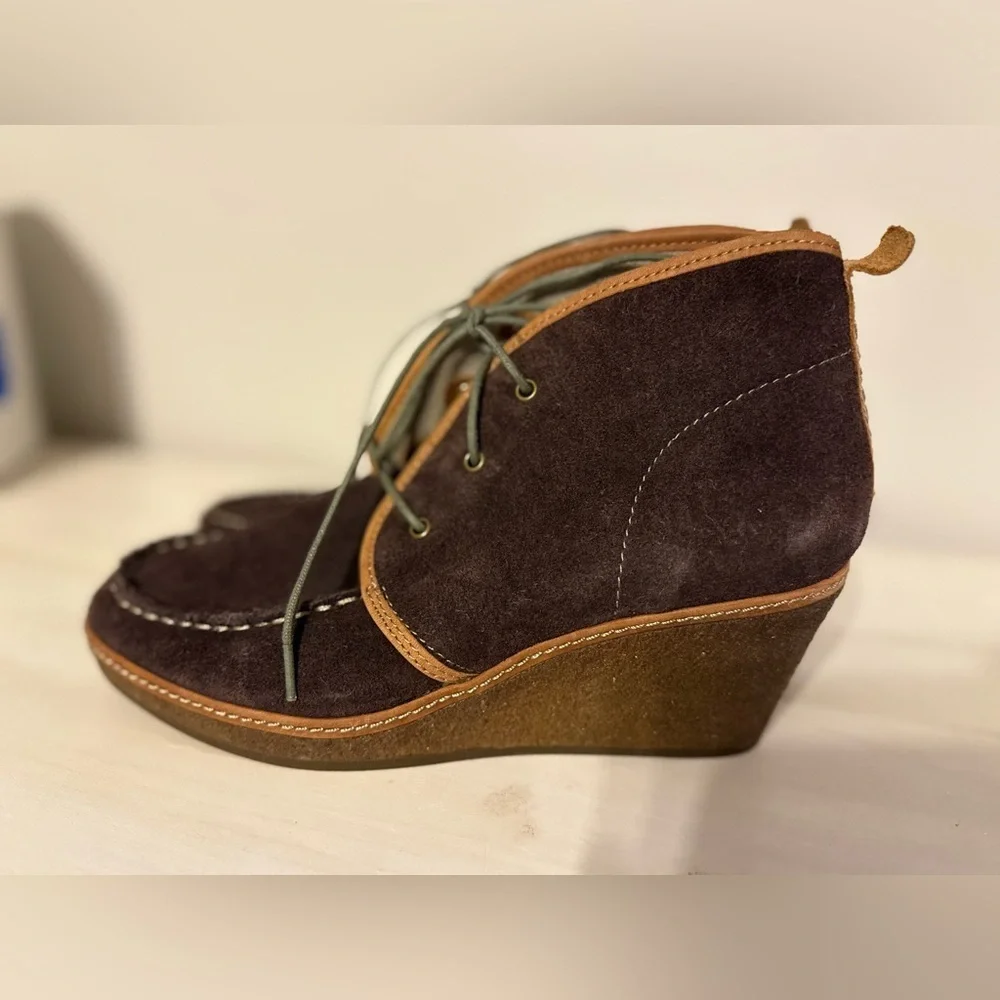 Olukai Wali Suede - Women's Comfort Wedge size 7.5 in brown